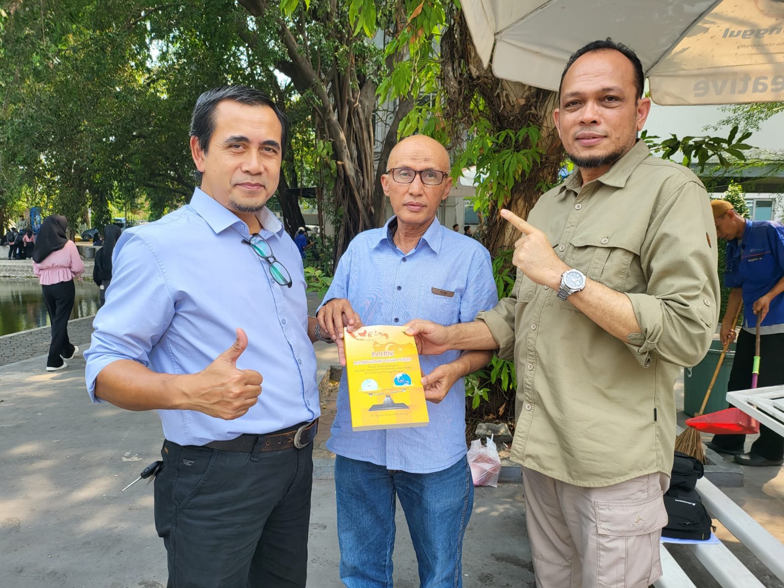 Berkah dan Tantangan: Melihat Kekayaan Alam Indone