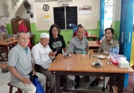 Sarapan Pagi di Warkop Tawakal Jambi, Tokoh Masyarakat Diskusikan Pemilu 2024